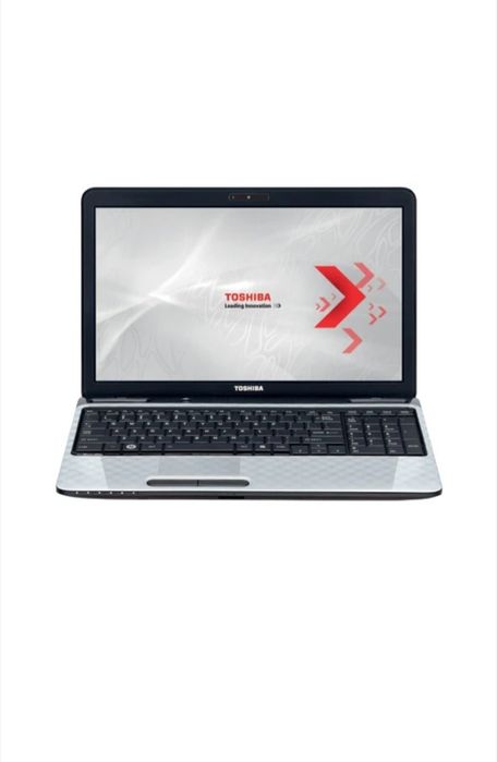 Vand/schimb leptop toshiba  i5  4g ram 1 g video  500 hdd