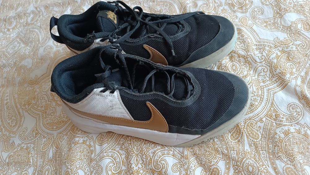 Маратонки кецове Найк Рийбок Nike Reebok и други 38