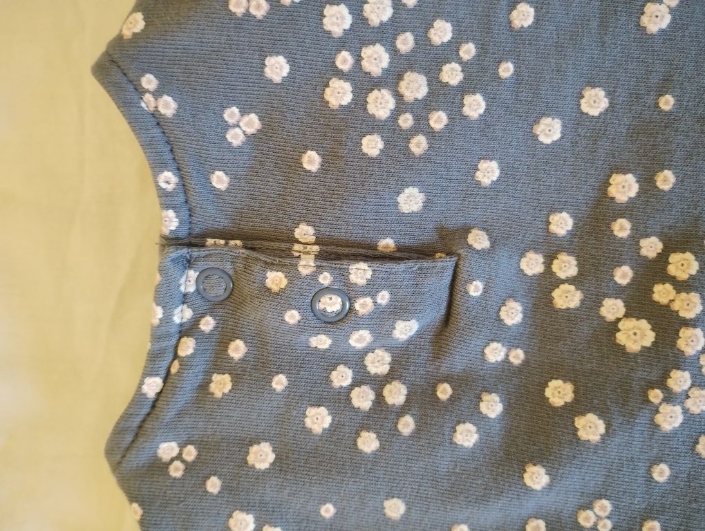 Лот дънки с блуза на HM, размер 6-9 месеца