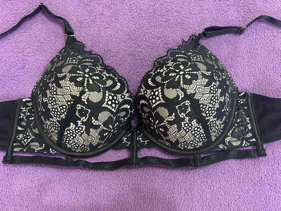 Дамски сутиен черен дантела