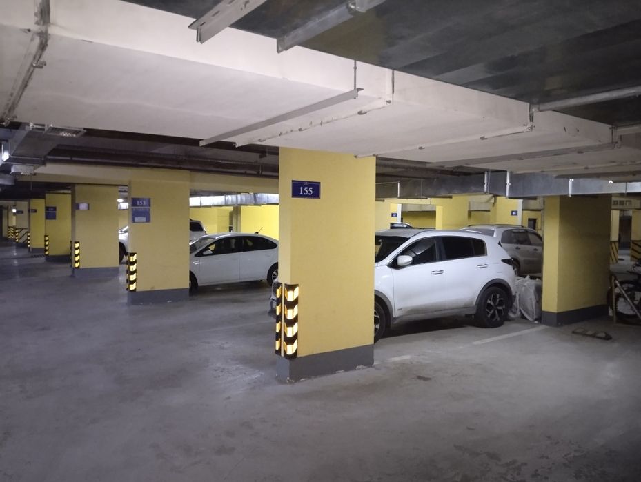 Продается Паркинг. ЖК Времена года осень