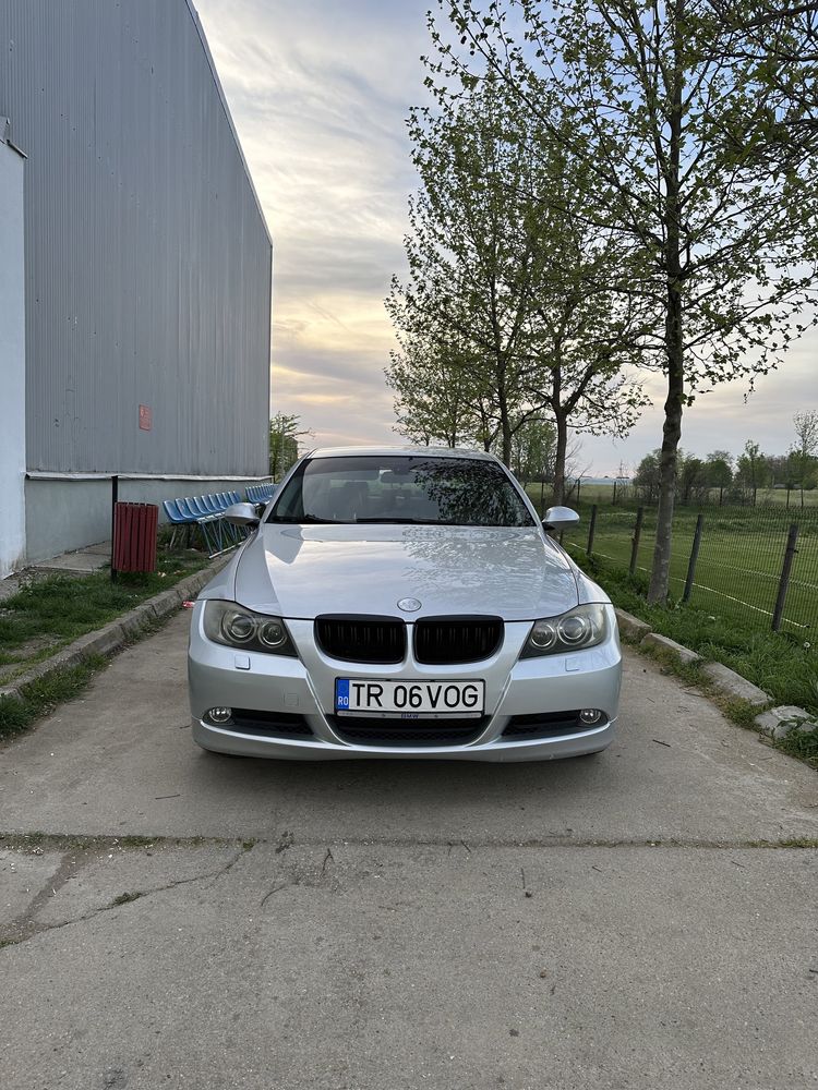 BMW  seria 3 e90 320D