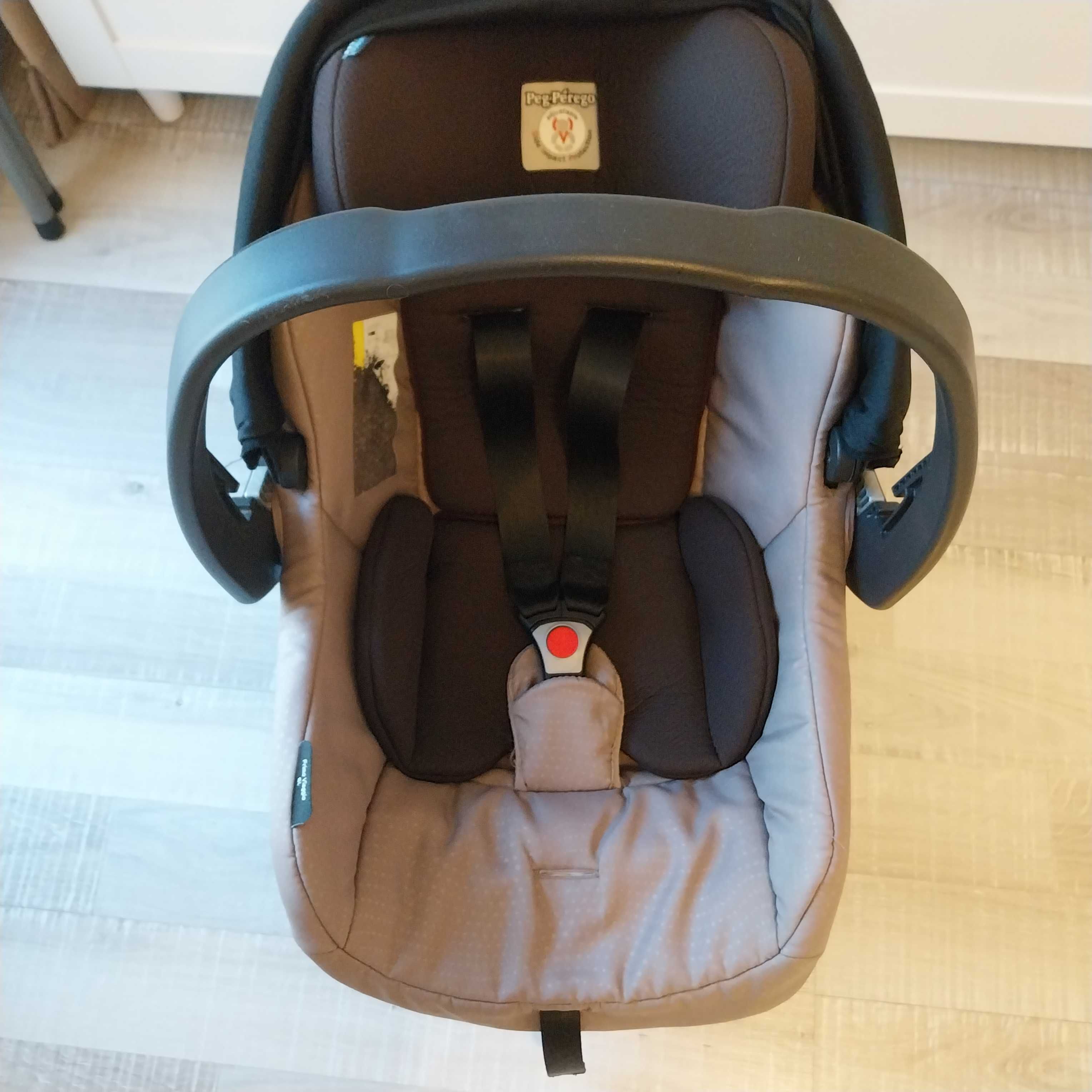 Бебешко столче за кола 0-13кг Peg Perego Viago + изофикс база