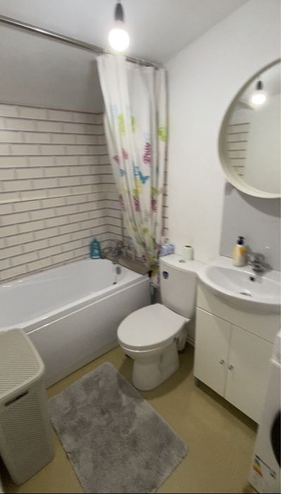 Vand teren intravila + casuta locuibila