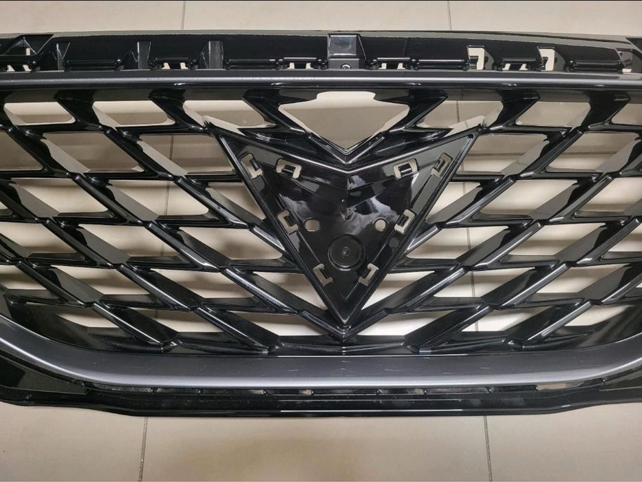 Grila radiator centrala cupra formentor originala 2022-2024