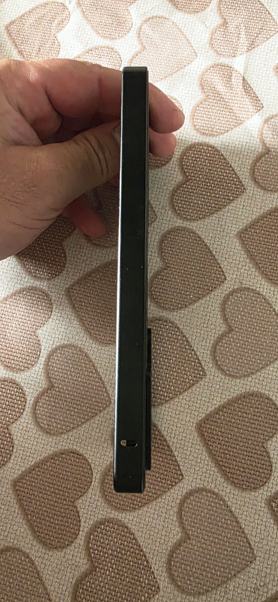 Метален Кейс за Galaxy s25 ultra нов!