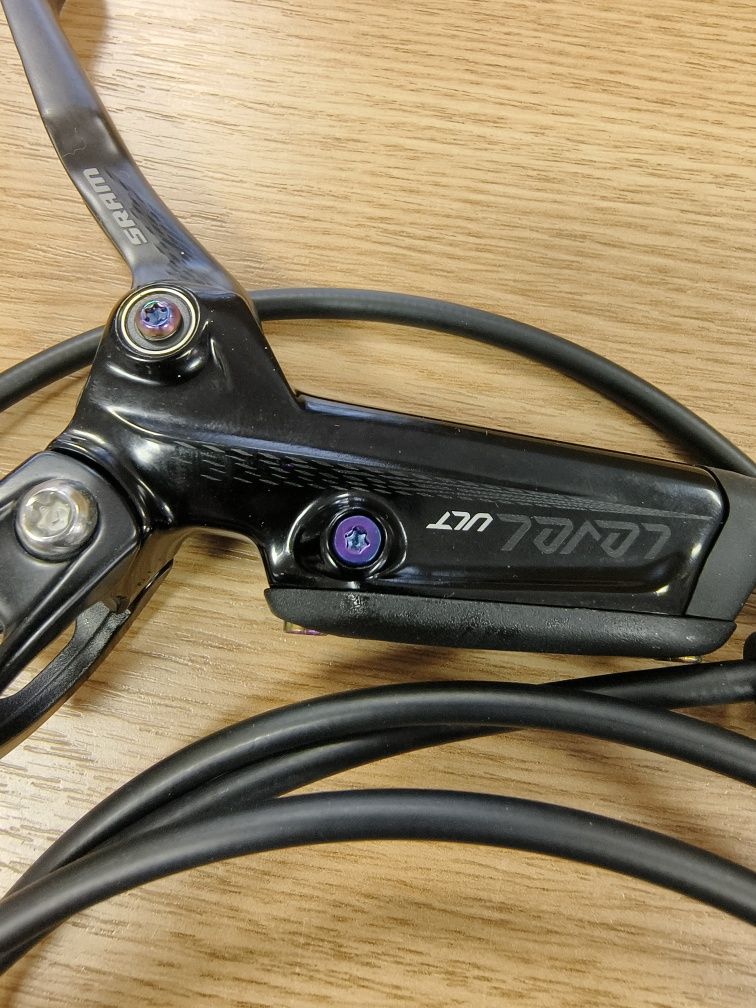 Нови  Комплект карбонови SRAM Level Ultimate Disc Brake