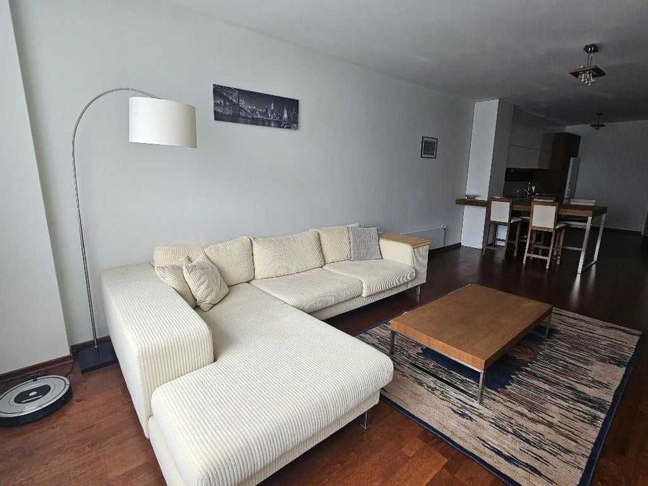 Двустаен апартамент под наем в кв. Младост 1