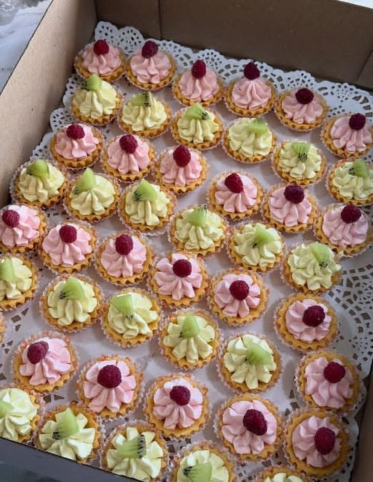 Заказга торт бенто оламан