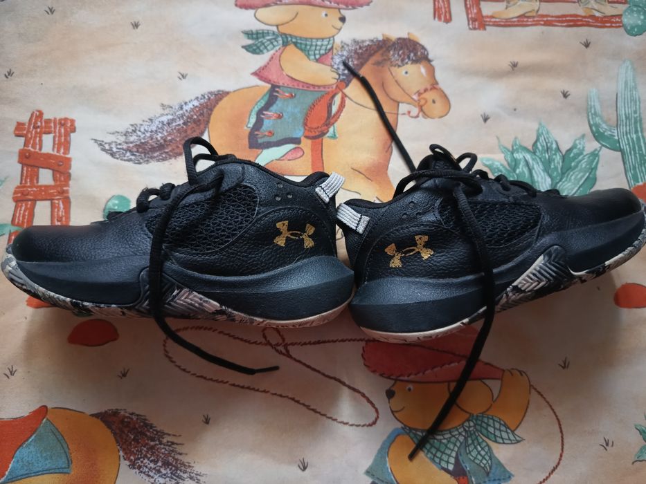 Bascheti încălțăminte copii 28,5 under armour