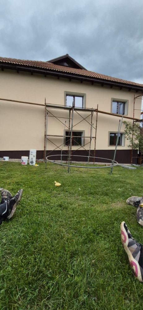 Execut lucrari interioare/exterioare