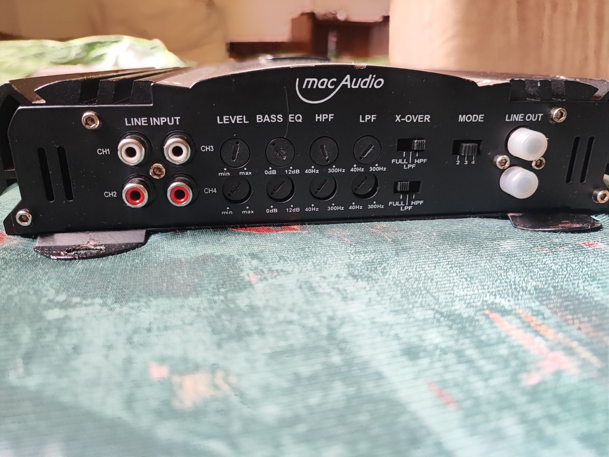 Усилвател за кола Mac Audio MP4000