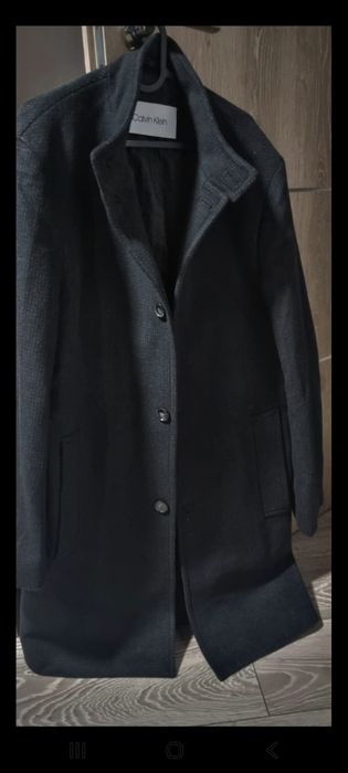 PALTON Calvin Klein.