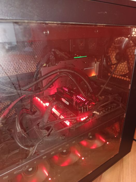Pc gaming full tower , racire stil Antarctica