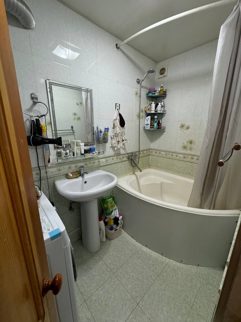 БИЙ, Центр, М-Улугбекский р-н 3/4/5 70 М², лоджия: 2*6, кирпичный дом!