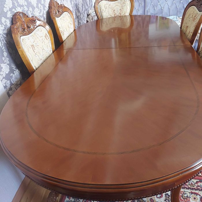 Дубовый стол 3 х метровый со стульями.