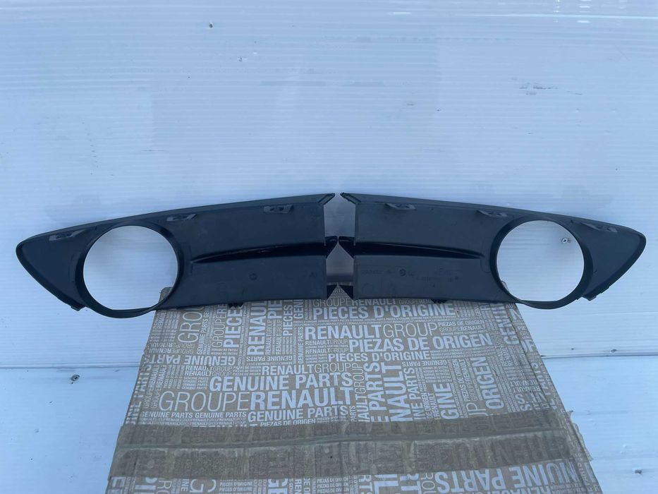 Set grila proiector stanga dreapta Renault Laguna 2 original Renault