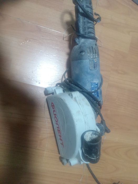 Штраборез для электро монтажа производства Крам бупрофисионал ,феолент