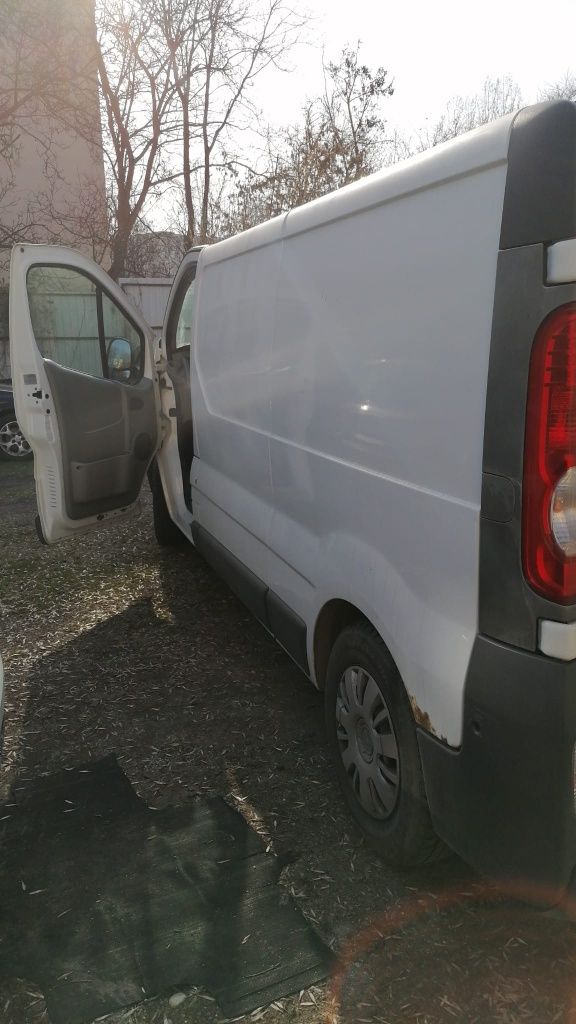 Duba cu șofer de inchiriat/Transport bagaje/închiriez Duba cu sofer