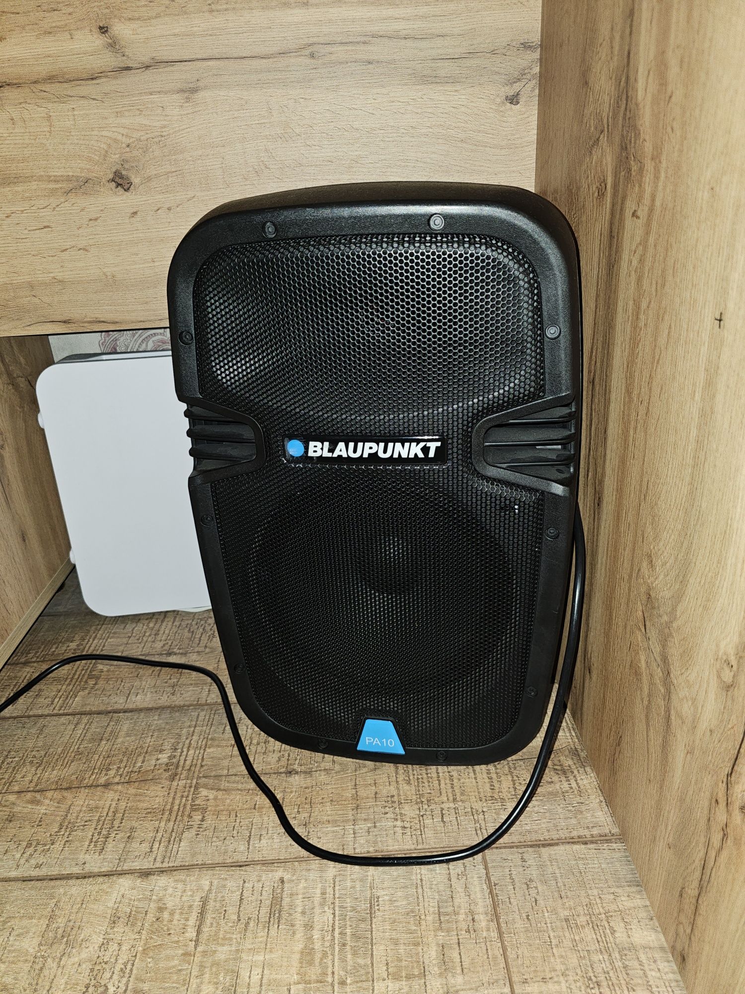 Boxa portabila profesionala Blaupunkt Bluetooth FM/SD/USB/AUX/KARAOKE