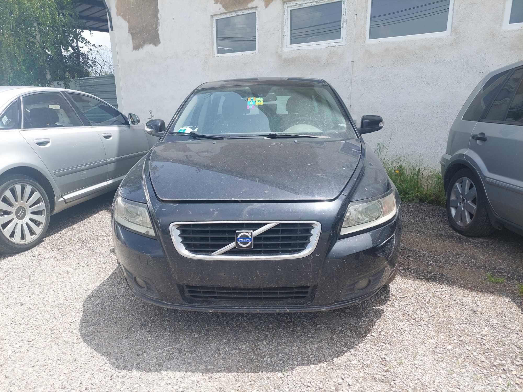 Volvo V50,  D5 Волво В50, Д5 на части! 
Юли 2008, Комби