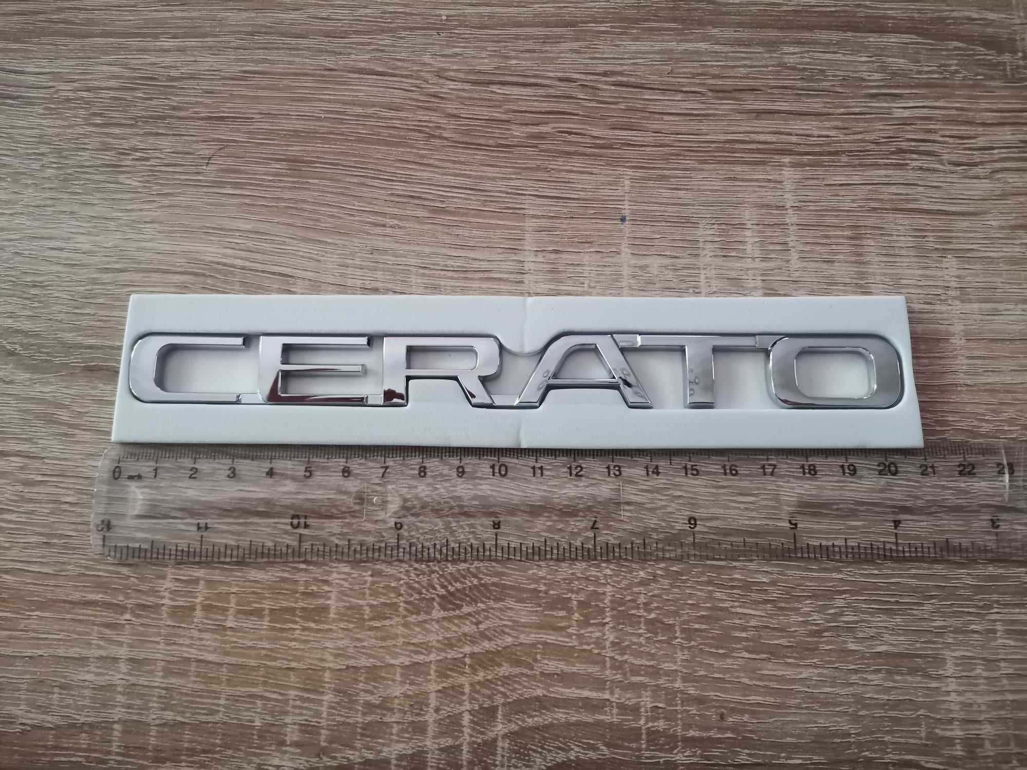 Емблема Надпис Kia Cerato