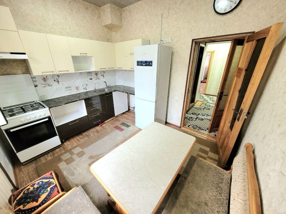 Продается 3/2/4 Чиланзар 1 квартал,Ор.Аллея Гагарина,Высокопотолочка