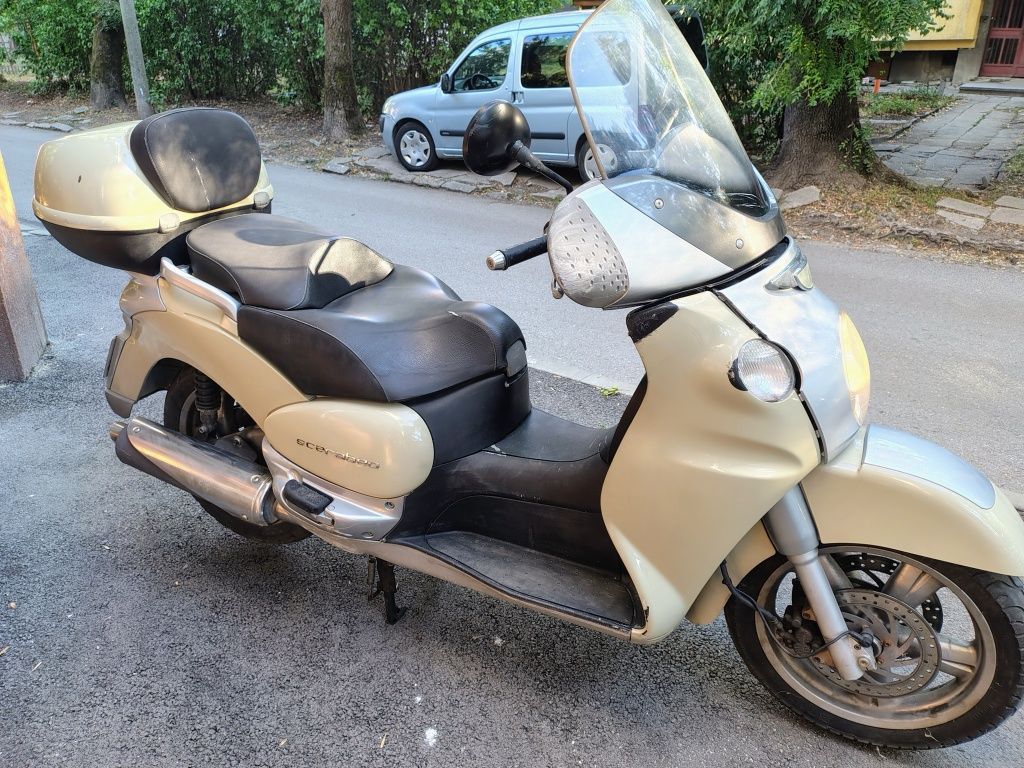 Продавам Априлия Скарабео 500 кубика