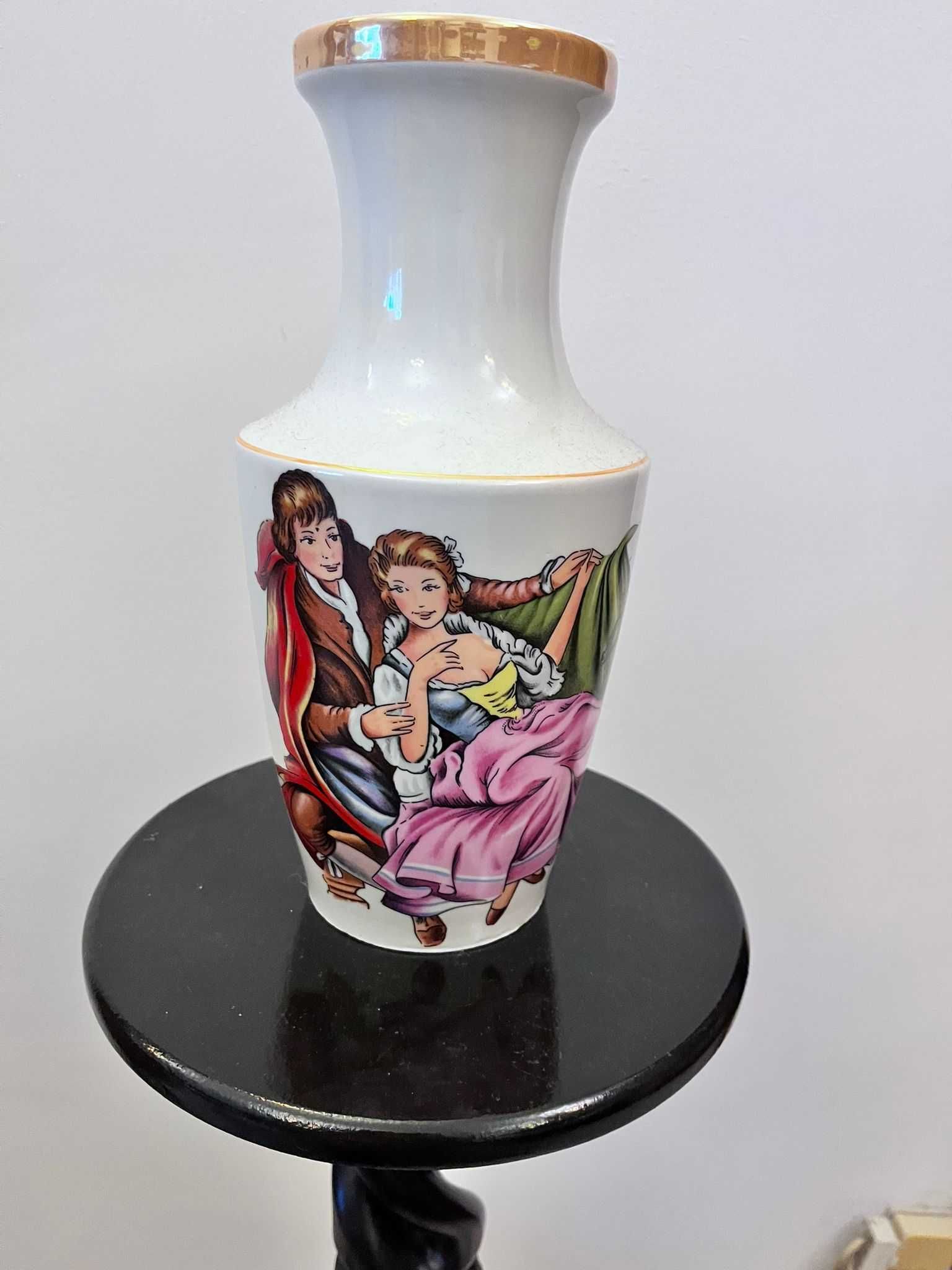Piesa portelan SANBO ca si Lladro Spania marcata bibelouri bibelou