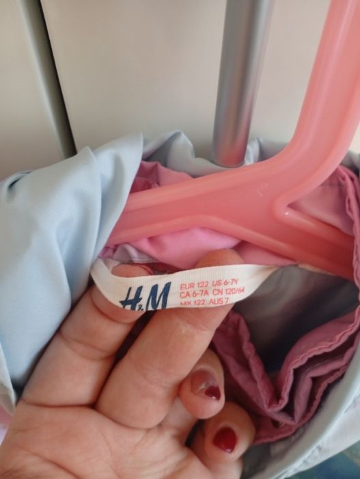 Graca Frozen, H&M; marimea 122