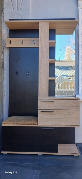Продам прихожую, в очень хорошем состояний. Цена 40000