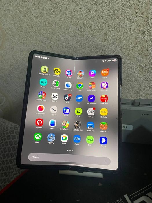 Samsung Z fold 4 256 gb