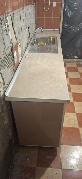 Mobila de bucatarie
