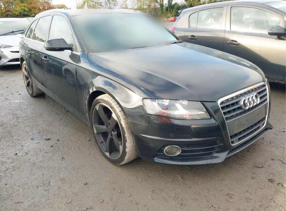 Audi A4 B8 на части 15 броя 2.0tdi комби Avant автомат