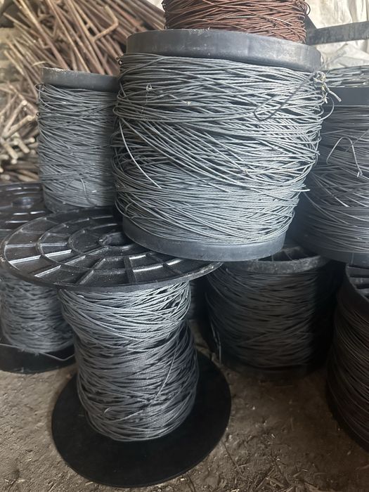 Stalpi gard electric metal