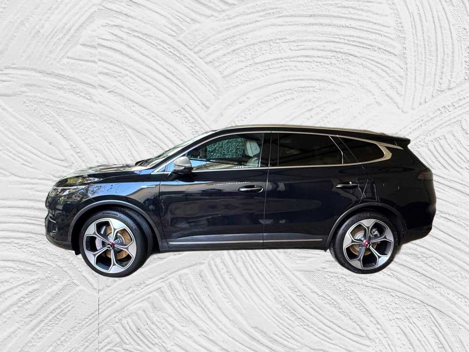 Denza X (BYD&Mersedes) в идеальном состоянии