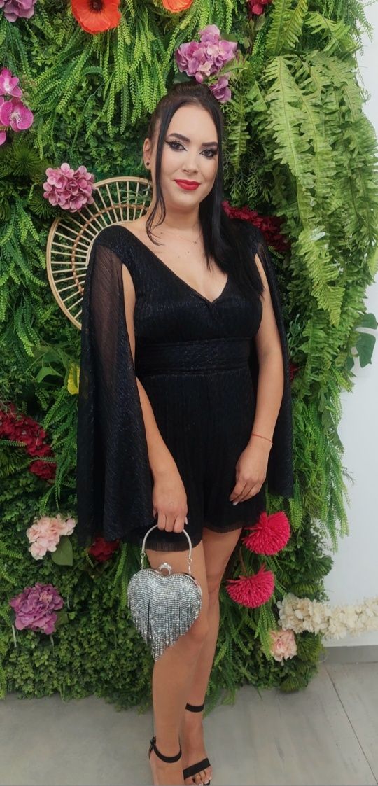 Salopetă H&M     .