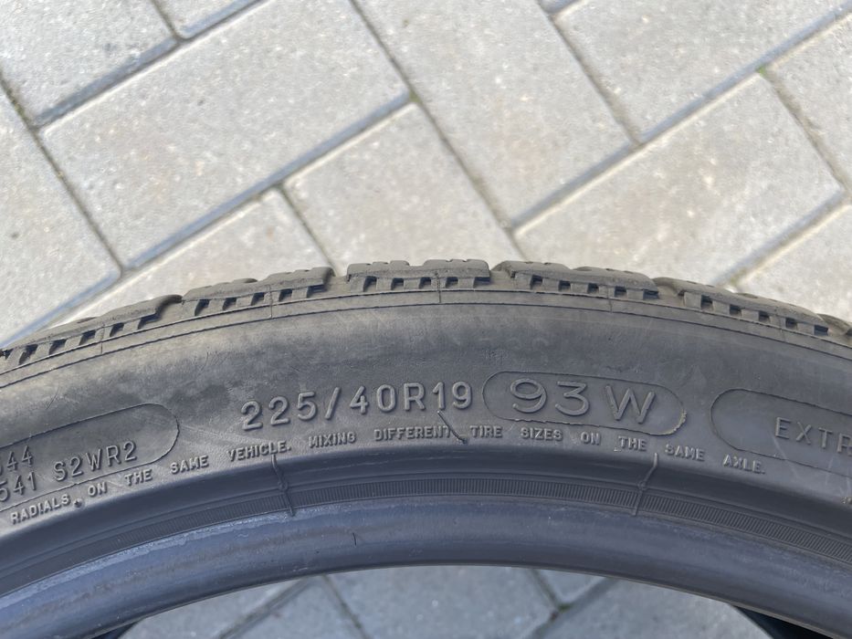 225/40/19 Michelin 2 Anvelope