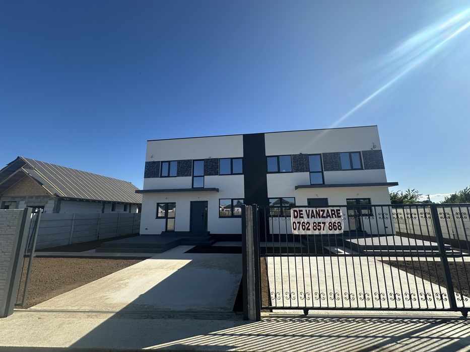 De vanzare casa tip Duplex 280 mp curte/P+1/5 camere/2 bai/145 mp util