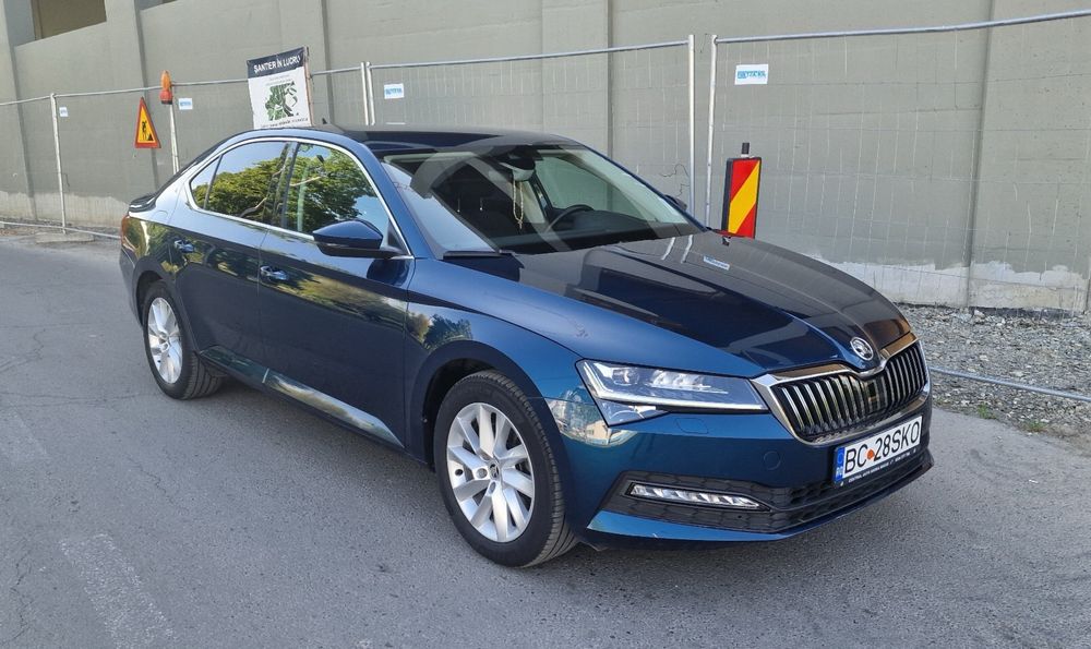 Skoda Superb 2022 1.5 TSI