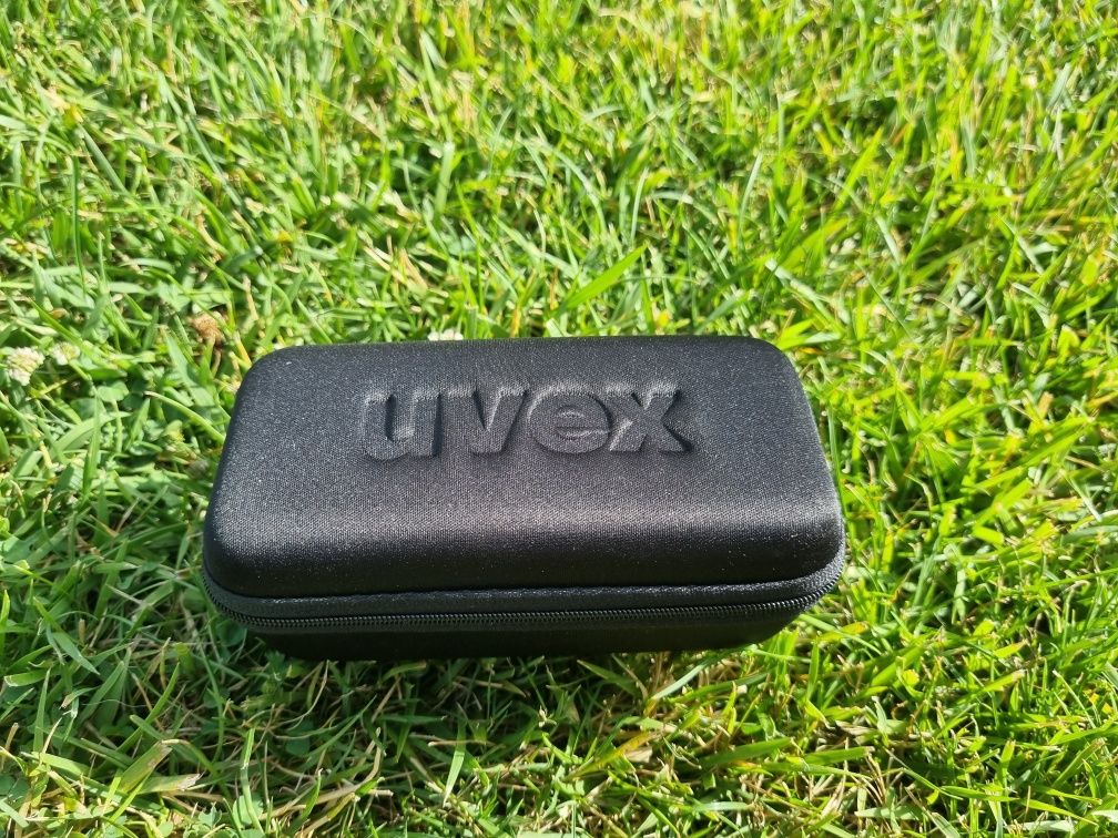 очила за колоездене Uvex