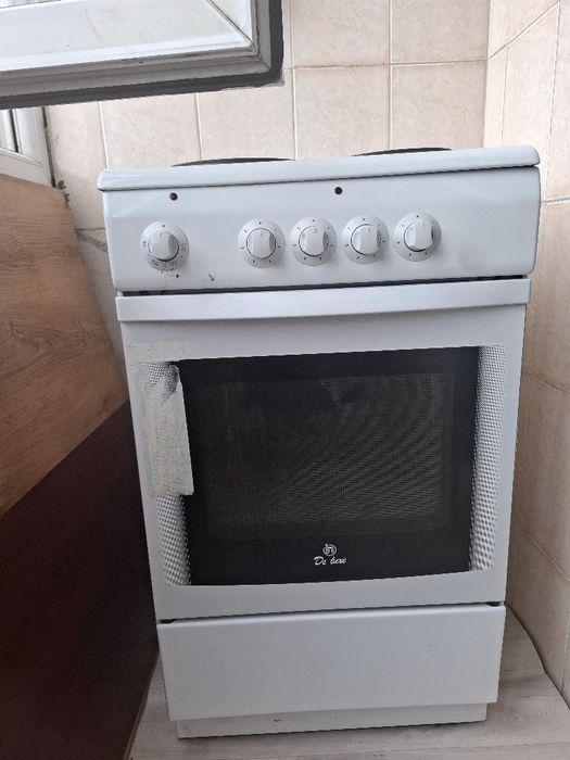 Продам Электроплиту