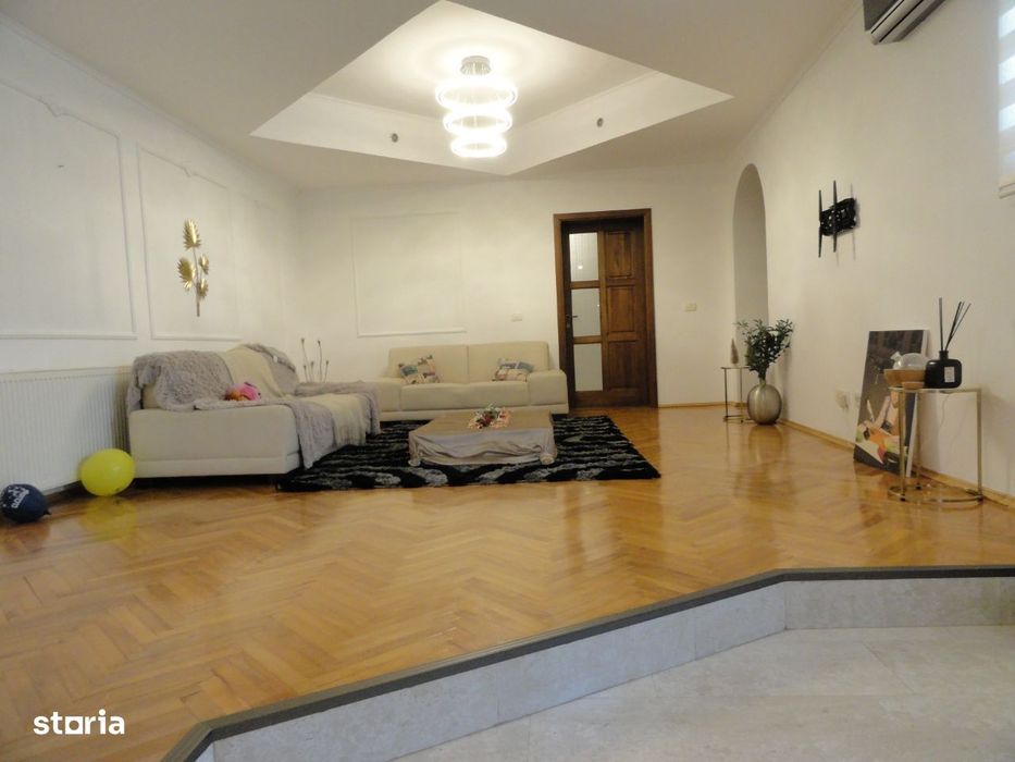 Casa frumoasa pe un singur nivel in Gradiste aproape de Podgoria