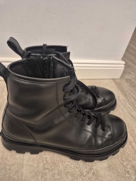 Ghete CAMPER 40 impecabile