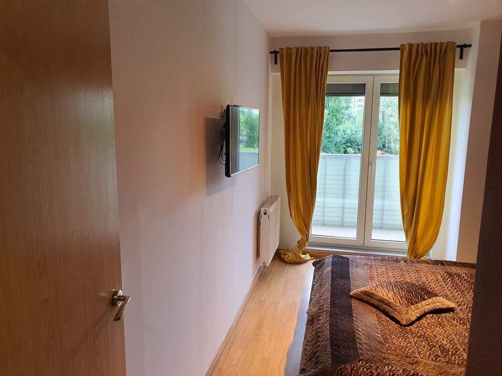 Inchiriez apartament 2 camere - complex Hercesa - Proprietar