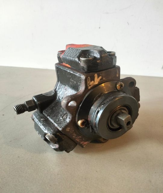 Pompa inalta presiune a6110700501 Mercedes-Benz C-Class W203/S203/CL2