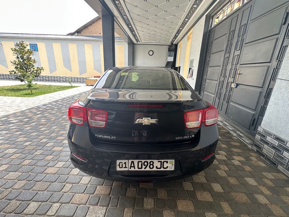 Малибу 1 сотилади