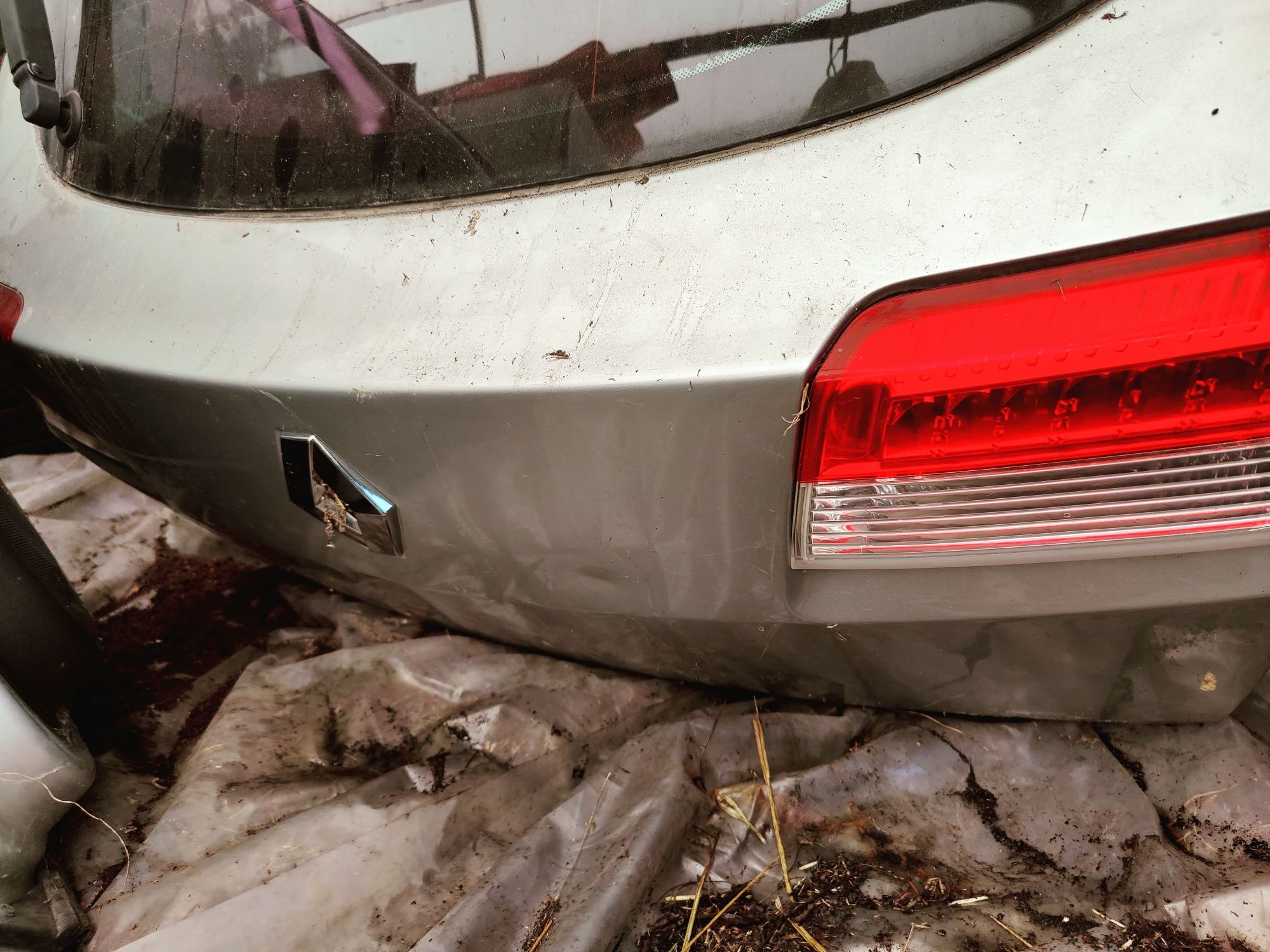 Haion complet Renault laguna 2008