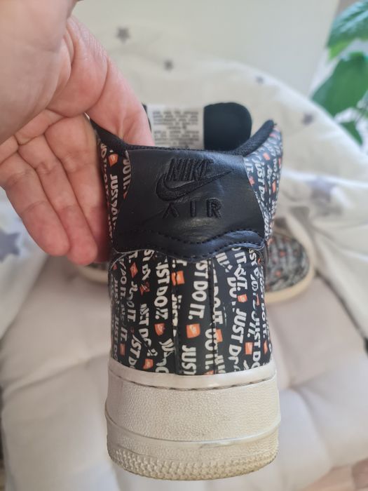 Nike Air Force 1, Just Do It logo