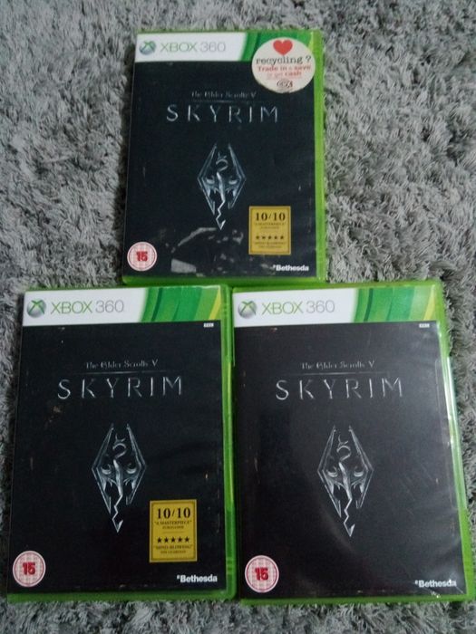 Transport curier 16 lei Joc/jocuri The Elder Scrolls V Skyrim  Xbox36